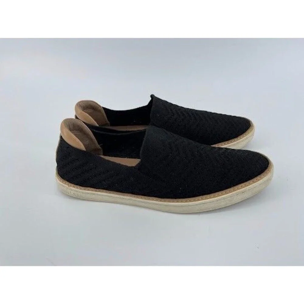 UGG Sammy Chevron Slip On Shoes 1102560 Black‎ Knit Weave Womens Size 11